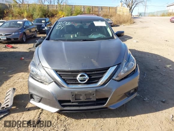 ✅ 2017 Nissan Altima SR • VIN: 1N4AL3AP3HC184343 • Lot: 43611102. Wystawiony na IAAI z przebiegiem 127 283 mil. Bezpłatny archiwum sprzedaży aukcyjnych z USA i szczegółowy raport historii pojazdu na DreamBid. Zdjęcie 12.