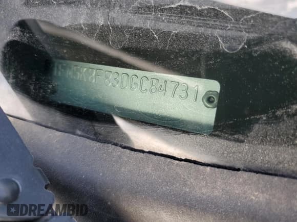 ✅ 2013 Ford Explorer Limited • VIN: 1FM5K8F83DGC84731 • Lot: 52019095. Wystawiony na Copart z przebiegiem Nie podano. Bezpłatny archiwum sprzedaży aukcyjnych z USA i szczegółowy raport historii pojazdu na DreamBid. Zdjęcie 13.