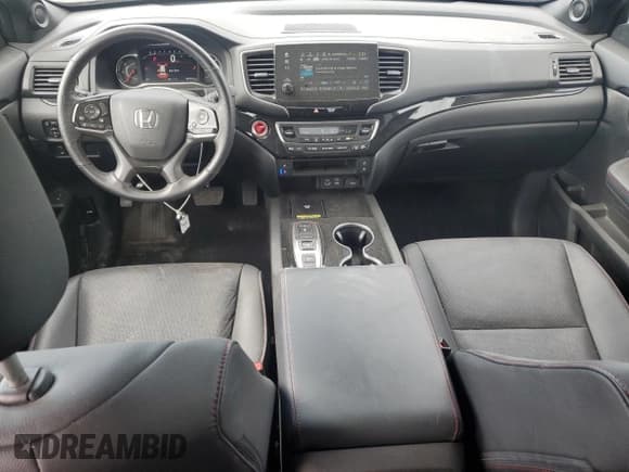 ✅ 2024 Honda Passport Black Edition • VIN: 5FNYF8H85RB009284 • Lot: 71893995. Listed on Copart with 62,575 mi. Free auction sales archive from the USA and detailed vehicle history report at DreamBid. Image 8.