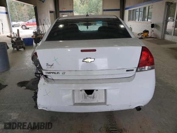 ✅ 2015 Chevrolet Impala LT • VIN: 2G1WB5E38F1131414 • Лот: 75750724. Опубликован ранее на Copart с пробегом 249 418 миль. Бесплатный доступ к архиву аукционных продаж из США и подробный отчёт об истории автомобиля на DreamBid. Изображение 6.