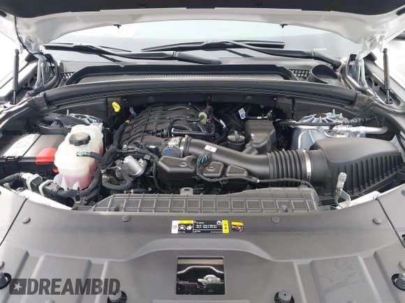 ✅ 2025 Jeep Grand Cherokee Altitude X • VIN: 1C4RJHAG5SC329244 • Lot: 43419689. Wystawiony na IAAI z przebiegiem 1 664 mil. Bezpłatny archiwum sprzedaży aukcyjnych z USA i szczegółowy raport historii pojazdu na DreamBid. Zdjęcie 10.