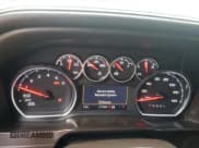 ✅ 2019 Chevrolet Silverado 1500 LTZ • VIN: 1GCUYGED4KZ147709 • Lot: 71073664. Wystawiony na Copart z przebiegiem 217 863 mil. Bezpłatny archiwum sprzedaży aukcyjnych z USA i szczegółowy raport historii pojazdu na DreamBid. Zdjęcie 9.