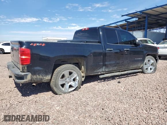 ✅ 2018 Chevrolet Silverado 1500 Custom • VIN: 1GCVKPEC5JZ123690 • Лот: 68252284. Опубликован ранее на Copart с пробегом 84 159 миль. Бесплатный доступ к архиву аукционных продаж из США и подробный отчёт об истории автомобиля на DreamBid. Изображение 3.