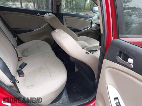 2016 Hyundai Accent SE с VIN KMHCT4AE1GU086116, выставлен на аукционе IAAI как лот 43413627 с пробегом 83 152 миль миль и . История ставок и продаж доступна на DreamBid. Изображение 8.