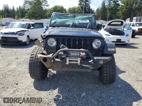 ✅ 2018 Jeep Wrangler Sport • VIN: 1C4GJXAN7JW199836 • Lot: 58064885. Listed on Copart with Not provided. Free auction sales archive from the USA and detailed vehicle history report at DreamBid. Image 5.