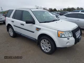 ✅ 2008 Land Rover LR2 SE • VIN: SALFP24N98H015674 • Lot: 43578075. Wystawiony na IAAI z przebiegiem 121 793 mil. Bezpłatny archiwum sprzedaży aukcyjnych z USA i szczegółowy raport historii pojazdu na DreamBid. Zdjęcie 1.