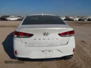 ✅ 2018 Hyundai Sonata SE • VIN: 5NPE24AF9JH621137 • Лот: 43244556. Опубликован ранее на IAAI с пробегом 117 810 миль. Бесплатный доступ к архиву аукционных продаж из США и подробный отчёт об истории автомобиля на DreamBid. Изображение 16.