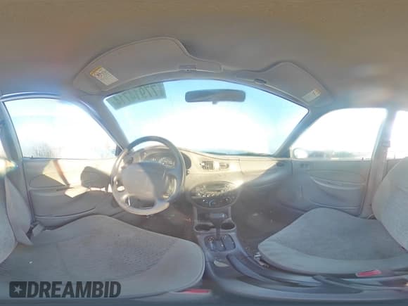 ✅ 1998 Ford Escort SE • VIN: 3FAFP15PXWR242102 • Lot: 77914714. Wystawiony na Copart z przebiegiem 164 333 mil. Bezpłatny archiwum sprzedaży aukcyjnych z USA i szczegółowy raport historii pojazdu na DreamBid. Zdjęcie 12.