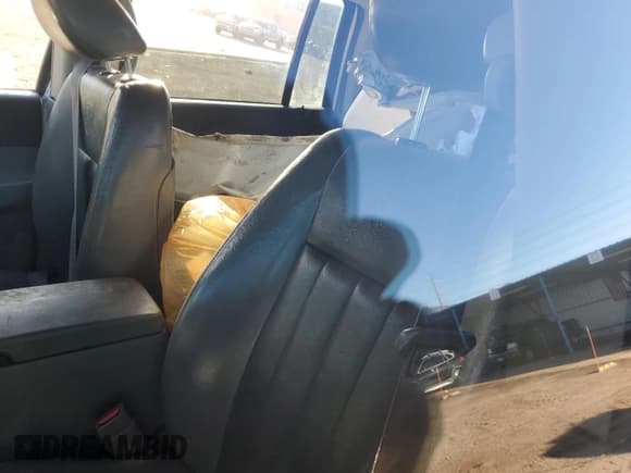 ✅ 2006 Dodge Durango Limited • VIN: 1D4HB58N86F152210 • Лот: 46474395. Опубликован ранее на Copart с пробегом Не указан. Бесплатный доступ к архиву аукционных продаж из США и подробный отчёт об истории автомобиля на DreamBid. Изображение 10.