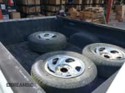 ✅ 2003 Chevrolet Silverado 1500 Work Truck • VIN: 1GCEC14X63Z261627 • Лот: 41589792. Опубликован ранее на IAAI с пробегом Не указан. Бесплатный доступ к архиву аукционных продаж из США и подробный отчёт об истории автомобиля на DreamBid. Изображение 8.