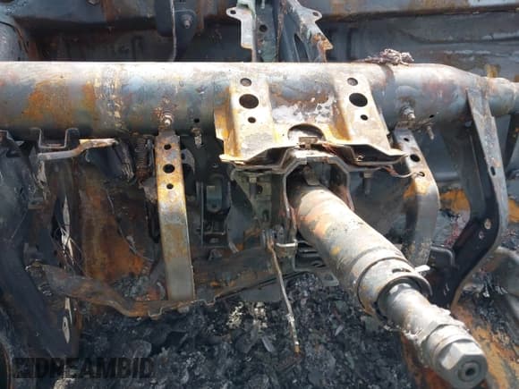 ✅ 2011 Toyota Tundra • VIN: 5TFDY5F19BX205110 • Lot: 42056686. Wystawiony na IAAI z przebiegiem 95 196 mil. Bezpłatny archiwum sprzedaży aukcyjnych z USA i szczegółowy raport historii pojazdu na DreamBid. Zdjęcie 7.