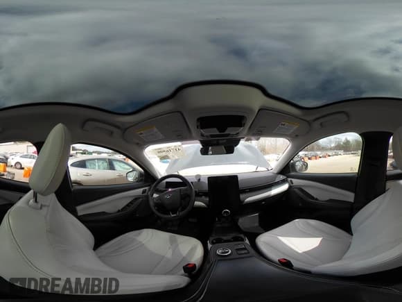 ✅ 2022 Ford Mustang Mach-E Premium • VIN: 3FMTK3R75NMA02044 • Lot: 41716908. Listed on IAAI with 34,871 mi. Free auction sales archive from the USA and detailed vehicle history report at DreamBid. Image 18.