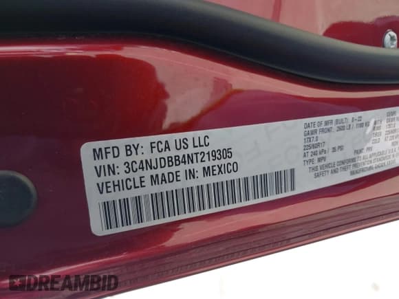 ✅ 2022 Jeep Compass Latitude • VIN: 3C4NJDBB4NT219305 • Lot: 43055588. Listed on IAAI with 12,053 mi. Free auction sales archive from the USA and detailed vehicle history report at DreamBid. Image 9.