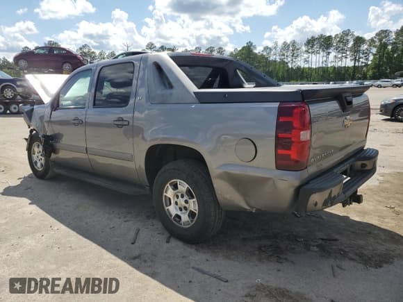 ✅ 2007 Chevrolet Avalanche 2LT • VIN: 3GNEC12J07G224617 • Lot: 55960925. Listed on Copart with 244,565 mi. Free auction sales archive from the USA and detailed vehicle history report at DreamBid. Image 2.