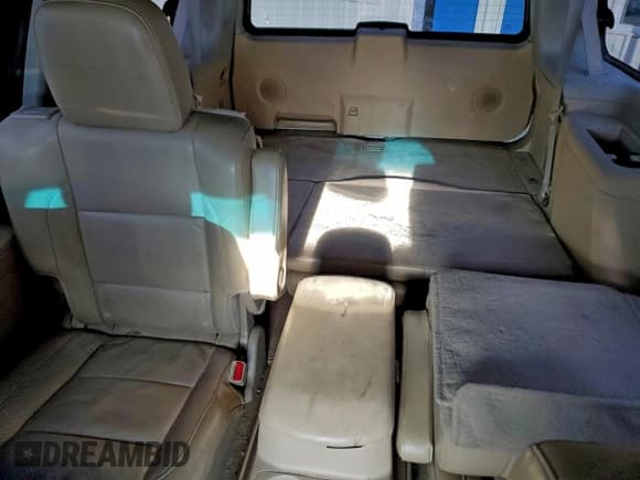 ✅ 2015 Nissan Armada Platinum • VIN: 5N1BA0NF7FN613825 • Lot: 93672045. Listed on Copart with 127,580 mi. Free auction sales archive from the USA and detailed vehicle history report at DreamBid. Image 10.