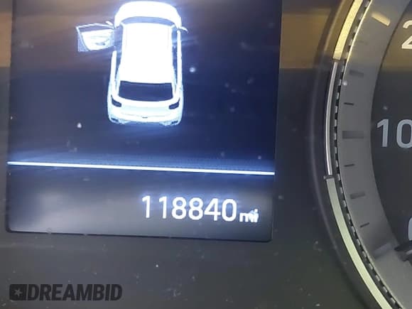 ✅ 2021 Hyundai Venue SEL • VIN: KMHRC8A34MU070987 • Lot: 42151461. Listed on IAAI with 118,840 mi. Free auction sales archive from the USA and detailed vehicle history report at DreamBid. Image 7.