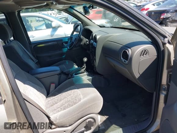 ✅ 2002 GMC Envoy SLT • VIN: 1GKDT13S822451278 • Lot: 42753968. Listed on IAAI with 108,809 mi. Free auction sales archive from the USA and detailed vehicle history report at DreamBid. Image 5.