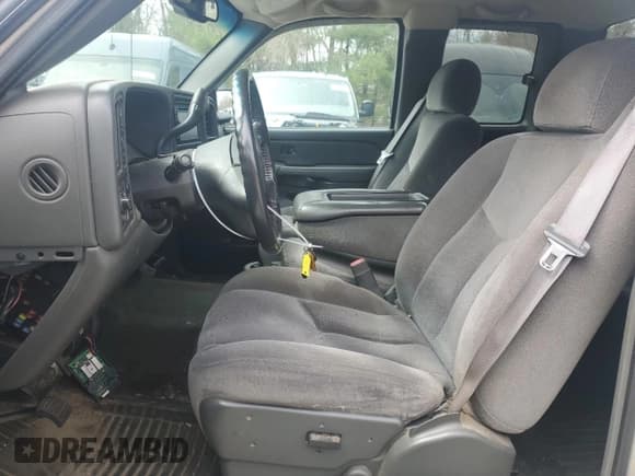 ✅ 2007 GMC Sierra 2500HD SLE1 • VIN: 1GTHK29D47E140323 • Лот: 52138625. Опубликован ранее на Copart с пробегом 122 914 миль. Бесплатный доступ к архиву аукционных продаж из США и подробный отчёт об истории автомобиля на DreamBid. Изображение 7.