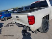 ✅ 2015 Chevrolet Silverado 1500 LT • VIN: 3GCPCREC8FG147765 • Lot: 43335404. Wystawiony na IAAI z przebiegiem 101 862 mil. Bezpłatny archiwum sprzedaży aukcyjnych z USA i szczegółowy raport historii pojazdu na DreamBid. Zdjęcie 6.