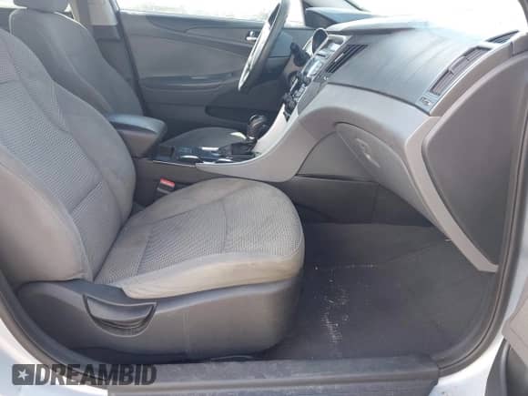 2013 Hyundai Sonata GLS с VIN 5NPEB4AC5DH512314, выставлен на аукционе IAAI как лот 43578439 с пробегом 217 091 миль миль и . История ставок и продаж доступна на DreamBid. Изображение 5.