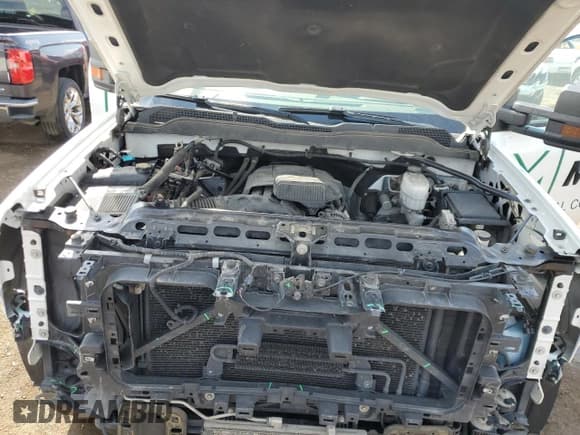 ✅ 2019 Chevrolet Silverado 2500HD Work Truck • VIN: 2GC2CREG2K1180597 • Lot: 61605225. Wystawiony na Copart z przebiegiem Nie podano. Bezpłatny archiwum sprzedaży aukcyjnych z USA i szczegółowy raport historii pojazdu na DreamBid. Zdjęcie 11.