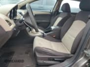 ✅ 2012 Chevrolet Malibu 1LS • VIN: 1G1ZB5E07CF107905 • Lot: 80743964. Wystawiony na Copart z przebiegiem 210 421 mil. Bezpłatny archiwum sprzedaży aukcyjnych z USA i szczegółowy raport historii pojazdu na DreamBid. Zdjęcie 7.