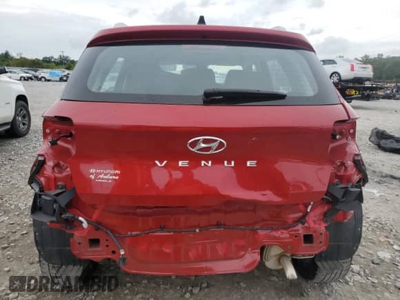 2021 Hyundai Venue SEL with VIN KMHRC8A33MU126532, listed as a Copart auction lot 74827204 with 28,498 mi miles and Salvage title. Bid and sale history available at DreamBid. Image 6.