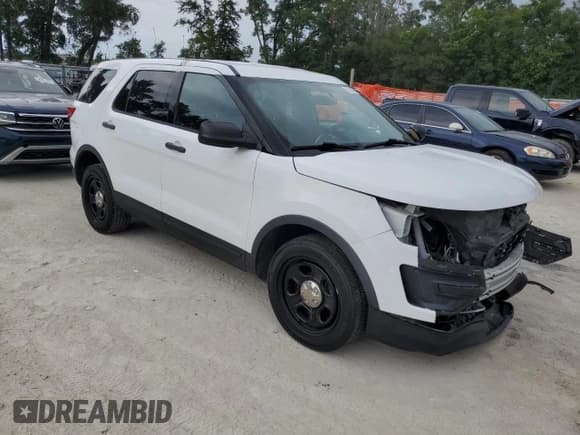 ✅ 2018 Ford Police Interceptor Utility • VIN: 1FM5K8AR7JGC95047 • Лот: 57962585. Опубликован ранее на Copart с пробегом 113 326 миль. Бесплатный доступ к архиву аукционных продаж из США и подробный отчёт об истории автомобиля на DreamBid. Изображение 4.