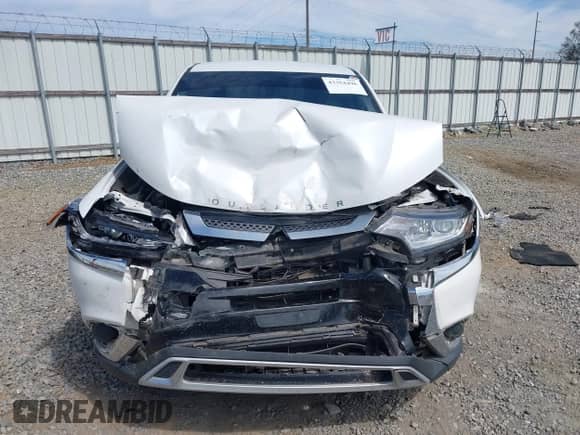 ✅ 2020 Mitsubishi Outlander ES • VIN: JA4AD2A37LZ039482 • Лот: 43354496. Опубликован ранее на IAAI с пробегом 109 774 миль. Бесплатный доступ к архиву аукционных продаж из США и подробный отчёт об истории автомобиля на DreamBid. Изображение 12.