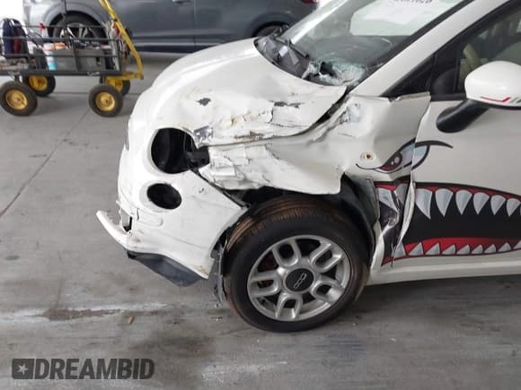 ✅ 2016 FIAT 500 Pop • VIN: 3C3CFFAR7GT193485 • Лот: 43811626. Опубликован ранее на IAAI с пробегом 70 326 миль. Бесплатный доступ к архиву аукционных продаж из США и подробный отчёт об истории автомобиля на DreamBid. Изображение 6.