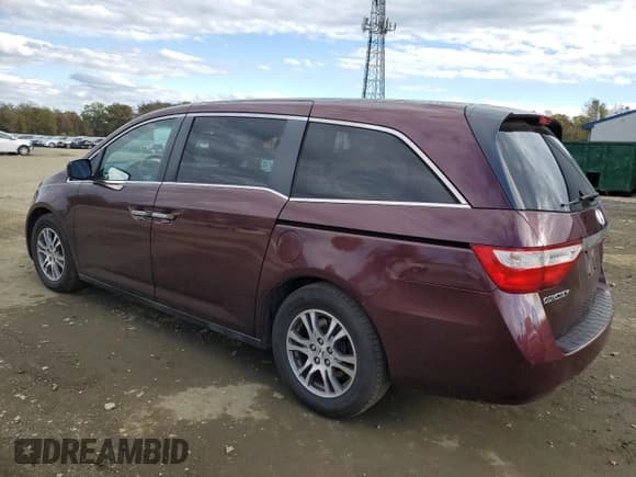 ✅ 2011 Honda Odyssey EX • VIN: 5FNRL5H41BB086474 • Лот: 89440185. Опубликован ранее на Copart с пробегом 178 641 миль. Бесплатный доступ к архиву аукционных продаж из США и подробный отчёт об истории автомобиля на DreamBid. Изображение 2.