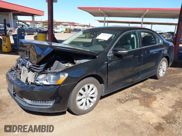 ✅ 2014 Volkswagen Passat S • VIN: 1VWAT7A32EC108149 • Lot: 43487334. Listed on IAAI with 157,123 mi. Free auction sales archive from the USA and detailed vehicle history report at DreamBid. Image 2.