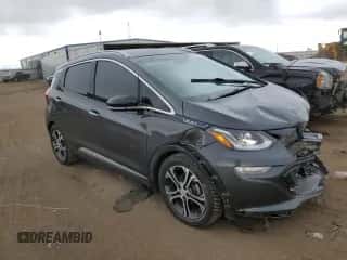 2018 Chevrolet Bolt EV Premier z VIN 1G1FX6S09J4115365, wystawiony jako Copart lot #46951264 z przebiegiem 45 958 mil mil oraz . Historia ofert i sprzedaży dostępna na DreamBid. Obrazek 4.