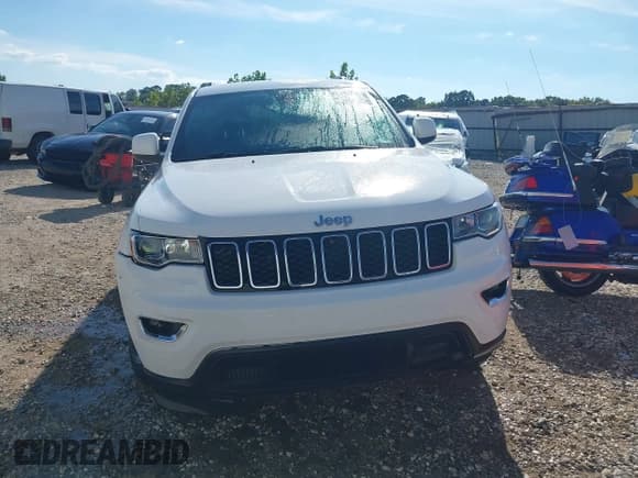 ✅ 2020 Jeep Grand Cherokee Laredo E • VIN: 1C4RJFAG5LC360449 • Lot: 43312301. Listed on IAAI with Not provided. Free auction sales archive from the USA and detailed vehicle history report at DreamBid. Image 13.