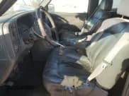 ✅ 2002 Chevrolet Silverado 2500HD LS • VIN: 1GCHK23G32F104757 • Лот: 91891835. Опубликован ранее на Copart с пробегом 205 533 миль. Бесплатный доступ к архиву аукционных продаж из США и подробный отчёт об истории автомобиля на DreamBid. Изображение 7.