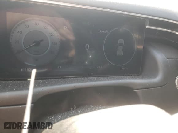 ✅ 2023 Hyundai Tucson Limited • VIN: KM8JE3AE3PU177092 • Lot: 68080014. Wystawiony na Copart z przebiegiem 15 499 mil. Bezpłatny archiwum sprzedaży aukcyjnych z USA i szczegółowy raport historii pojazdu na DreamBid. Zdjęcie 9.