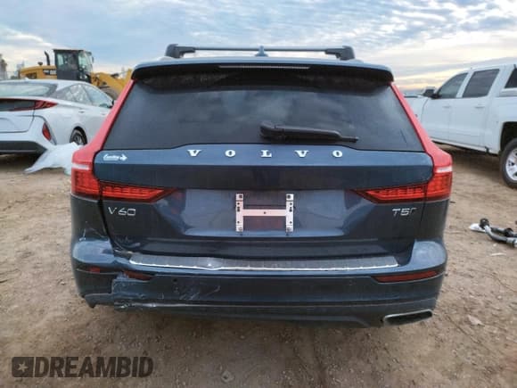 ✅ 2020 Volvo V60 • VIN: YV4102WK6L1034139 • Лот: 71106432. Опубликован ранее на Copart с пробегом Не указан. Бесплатный доступ к архиву аукционных продаж из США и подробный отчёт об истории автомобиля на DreamBid. Изображение 6.