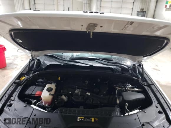 ✅ 2025 Jeep Grand Cherokee Limited • VIN: 1C4RJKBGXS8716807 • Lot: 93369155. Listed on Copart with 4,946 mi. Free auction sales archive from the USA and detailed vehicle history report at DreamBid. Image 12.