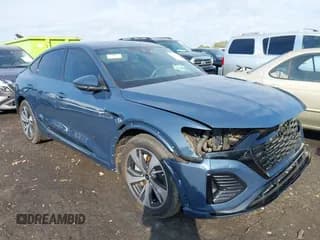 ✅ 2024 Audi Q8 e-tron • VIN: WA1BAAGE4RB036699 • Лот: 41463786. Опубликован ранее на IAAI с пробегом 17 593 миль. Бесплатный доступ к архиву аукционных продаж из США и подробный отчёт об истории автомобиля на DreamBid. Изображение 1.