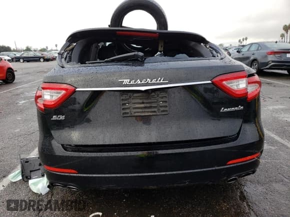 ✅ 2020 Maserati Levante S • VIN: ZN661YUA6LX344595 • Лот: 82398973. Опубликован ранее на Copart с пробегом 71 764 миль. Бесплатный доступ к архиву аукционных продаж из США и подробный отчёт об истории автомобиля на DreamBid. Изображение 6.