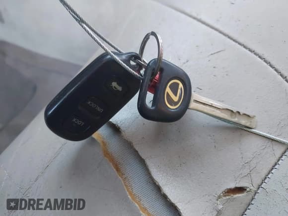 ✅ 1996 Lexus LS 400 • VIN: JT8BH22F5T0047509 • Lot: 41255607. Listed on IAAI with 230,629 mi. Free auction sales archive from the USA and detailed vehicle history report at DreamBid. Image 11.