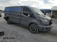 ✅ 2023 Ford Transit Cargo • VIN: 1FTYE1YG9PKC11210 • Lot: 86675895. Wystawiony na Copart z przebiegiem 28 936 mil. Bezpłatny archiwum sprzedaży aukcyjnych z USA i szczegółowy raport historii pojazdu na DreamBid. Zdjęcie 4.