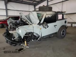 ✅ 2024 Ford Bronco Badlands • VIN: 1FMDE9AP4RLA19659 • Lot: 77485774. Listed on Copart with 5,270 mi. Free auction sales archive from the USA and detailed vehicle history report at DreamBid. Image 1.