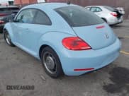 ✅ 2012 Volkswagen Beetle 2.5L PZEV • VIN: 3VWJP7AT7CM639797 • Lot: 43437776. Wystawiony na IAAI z przebiegiem 103 032 mil. Bezpłatny archiwum sprzedaży aukcyjnych z USA i szczegółowy raport historii pojazdu na DreamBid. Zdjęcie 3.