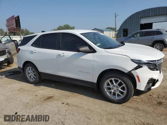 2022 Chevrolet Equinox LS with VIN 3GNAXHEV5NS164693, listed as a Copart auction lot 67519165 with 53,038 mi miles and Salvage title. Bid and sale history available at DreamBid. Image 4.