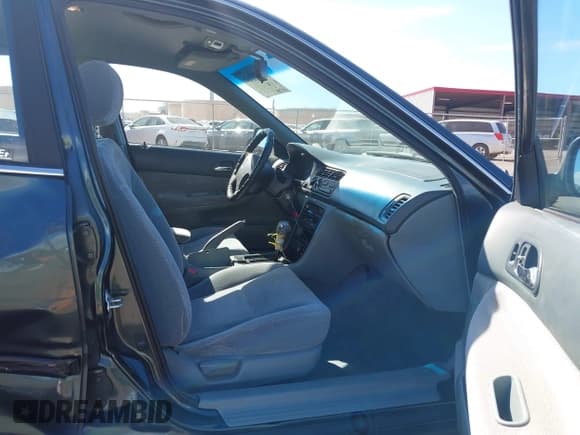 ✅ 1997 Honda Accord LX • VIN: JHMCD5633VC017508 • Лот: 43808968. Опубликован ранее на IAAI с пробегом 115 725 миль. Бесплатный доступ к архиву аукционных продаж из США и подробный отчёт об истории автомобиля на DreamBid. Изображение 5.