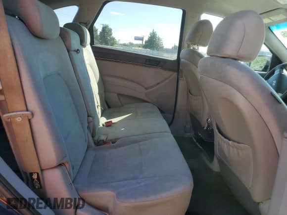 ✅ 2011 Hyundai Veracruz GLS • VIN: KM8NU4CC5BU174077 • Lot: 70654905. Listed on Copart with Not provided. Free auction sales archive from the USA and detailed vehicle history report at DreamBid. Image 11.