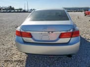 ✅ 2013 Honda Accord LX • VIN: 1HGCR2F32DA073078 • Лот: 92433275. Опубликован ранее на Copart с пробегом Не указан. Бесплатный доступ к архиву аукционных продаж из США и подробный отчёт об истории автомобиля на DreamBid. Изображение 6.