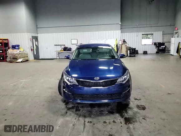 ✅ 2017 Kia Optima LX • VIN: 5XXGT4L34HG152103 • Lot: 90131335. Listed on Copart with 83,394 mi. Free auction sales archive from the USA and detailed vehicle history report at DreamBid. Image 13.