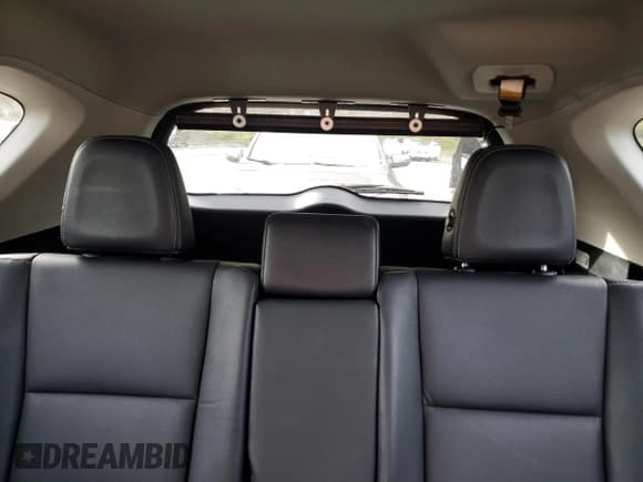 ✅ 2015 Toyota RAV4 Limited • VIN: 2T3DFREV5FW371376 • Lot: 84246635. Wystawiony na Copart z przebiegiem 195 967 mil. Bezpłatny archiwum sprzedaży aukcyjnych z USA i szczegółowy raport historii pojazdu na DreamBid. Zdjęcie 10.